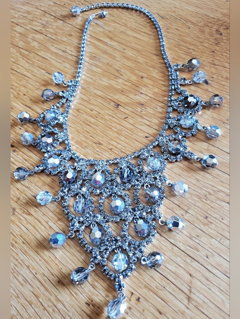 Hattie Carnegie Festoon necklace silver tone with gray borealis crystal dangles